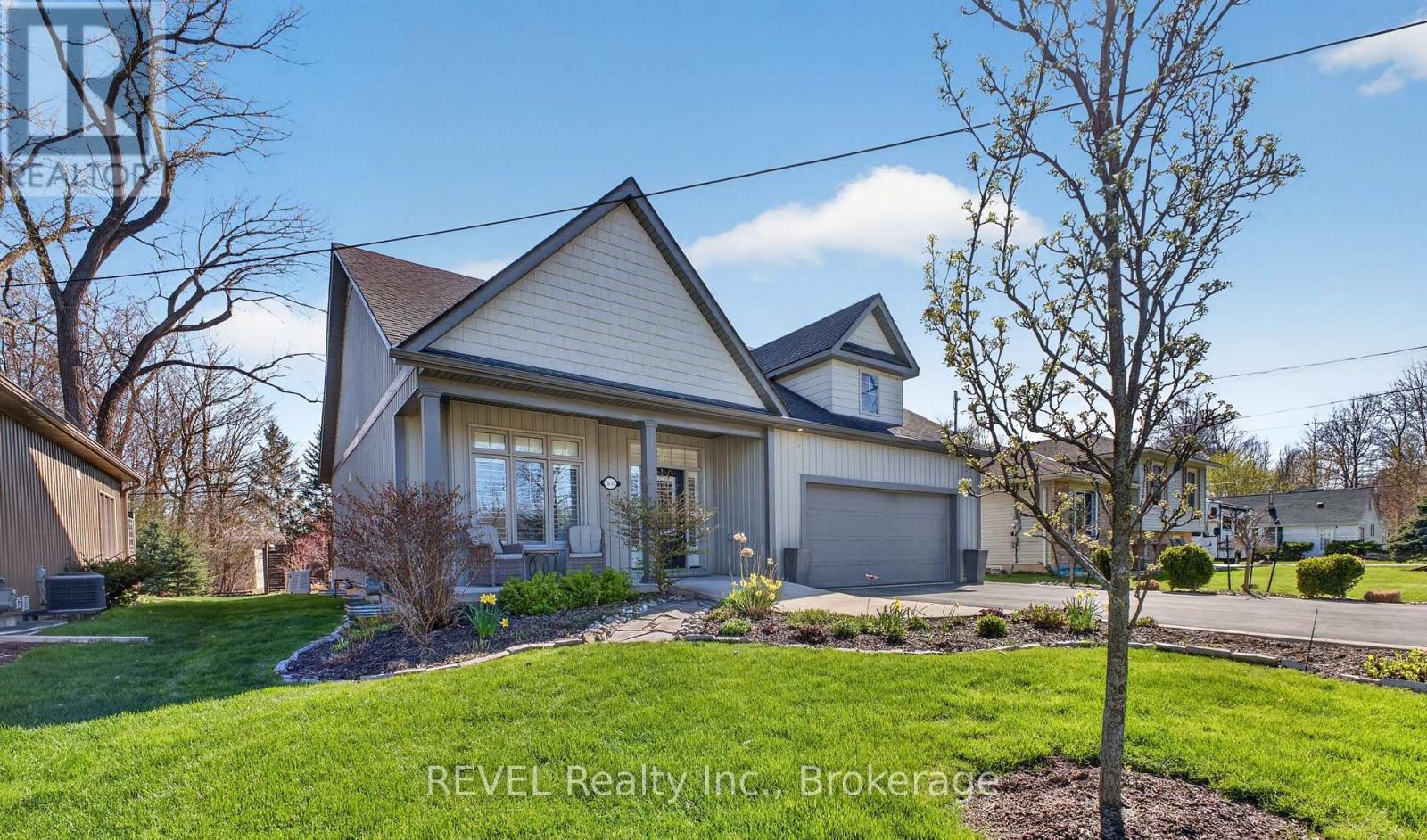 3139 Riselay Avenue, Fort Erie, Ontario  L0S 1N0 - Photo 3 - X13053322