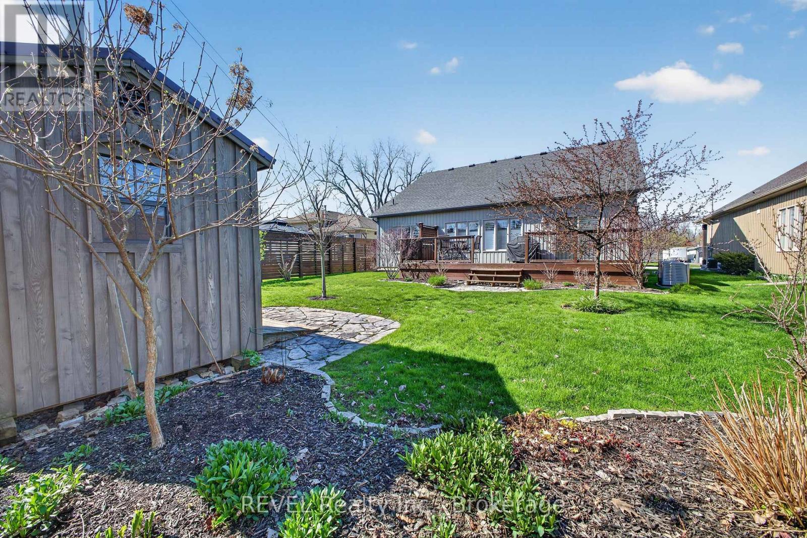 3139 Riselay Avenue, Fort Erie, Ontario  L0S 1N0 - Photo 31 - X13053322