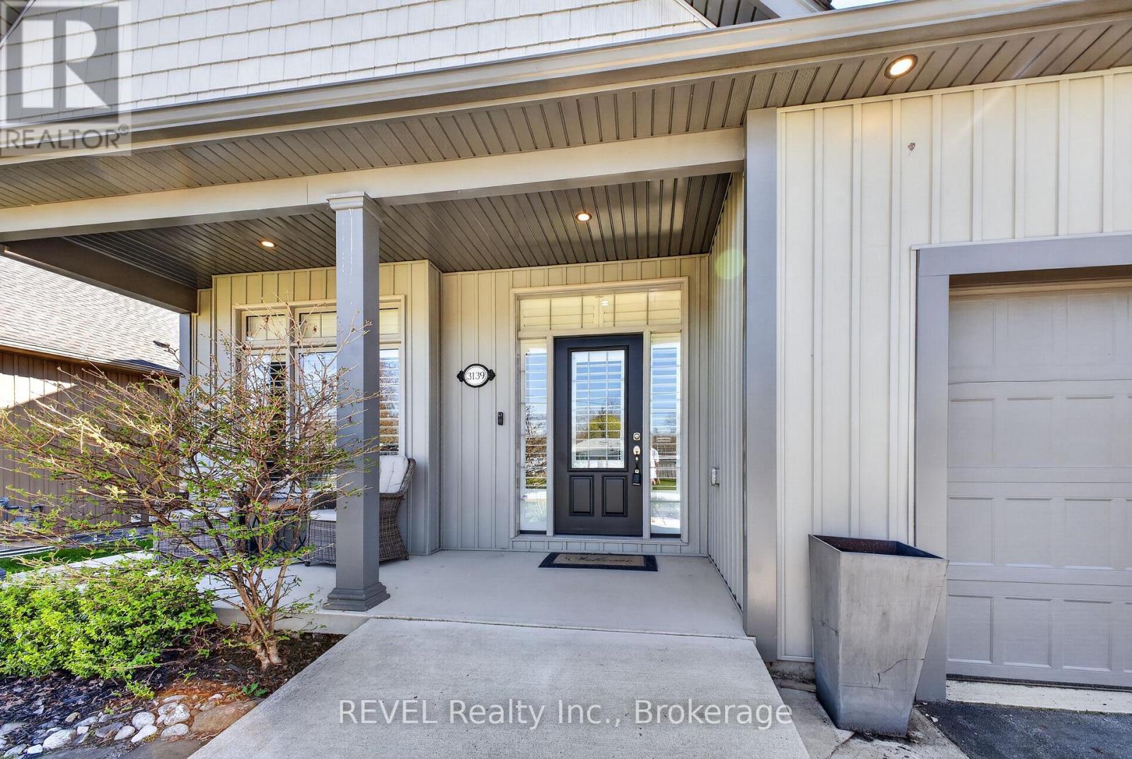 3139 Riselay Avenue, Fort Erie, Ontario  L0S 1N0 - Photo 4 - X13053322