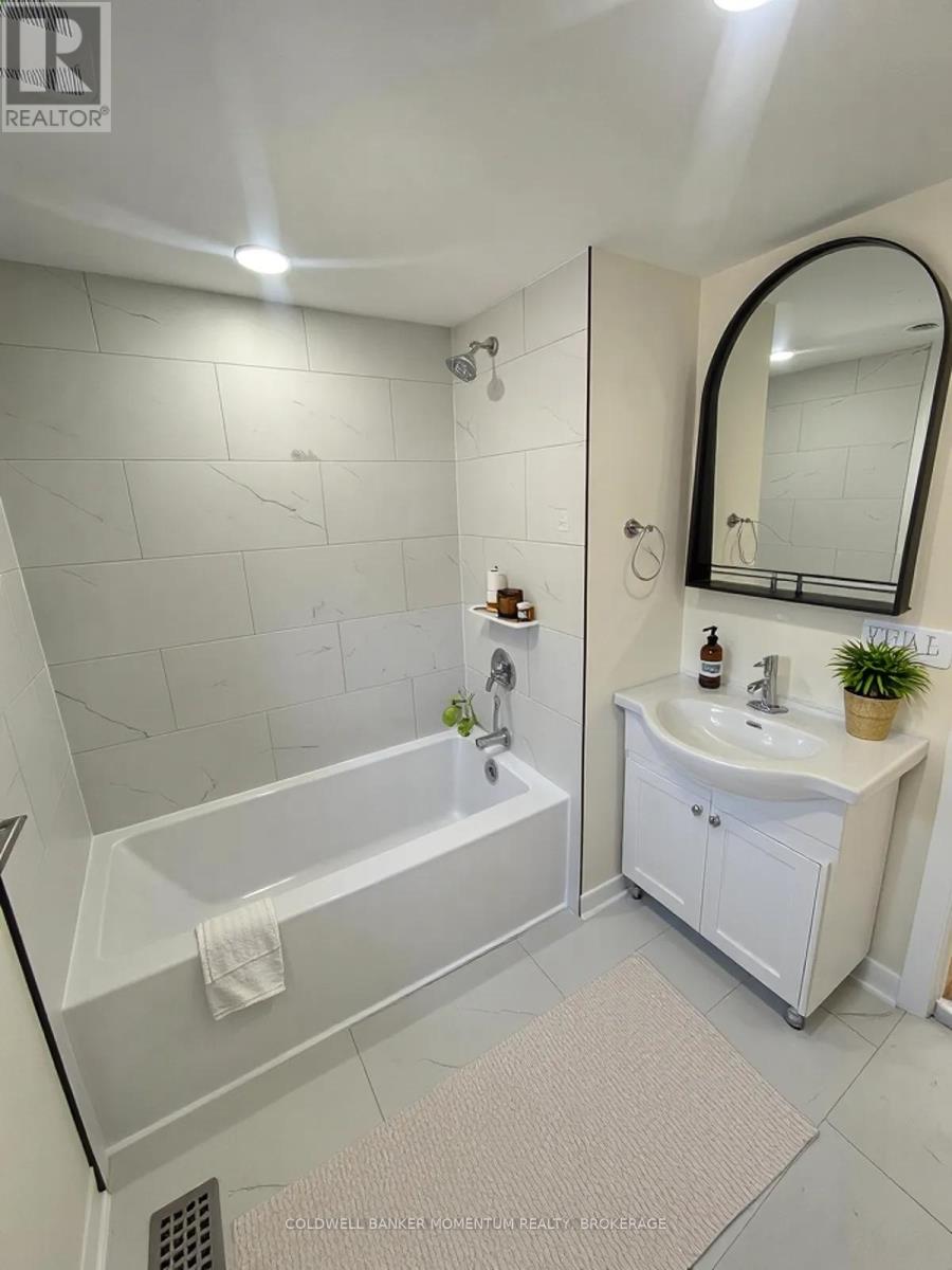 51 Rykert Street, St. Catharines, Ontario  L2S 1Z2 - Photo 5 - X13053456