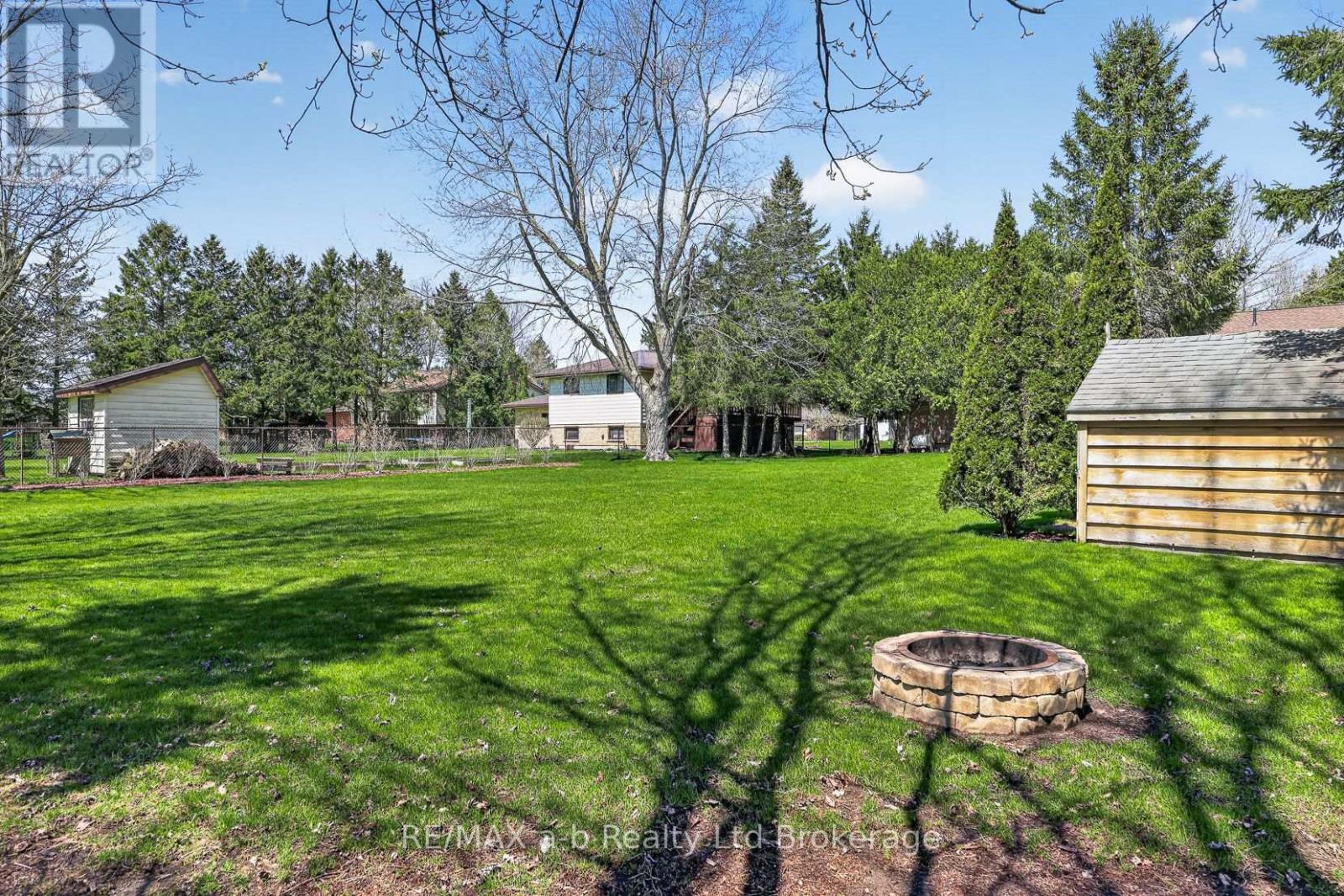 2487 Mossley Drive, Thames Centre, Ontario  N0L 1V0 - Photo 13 - X13053382