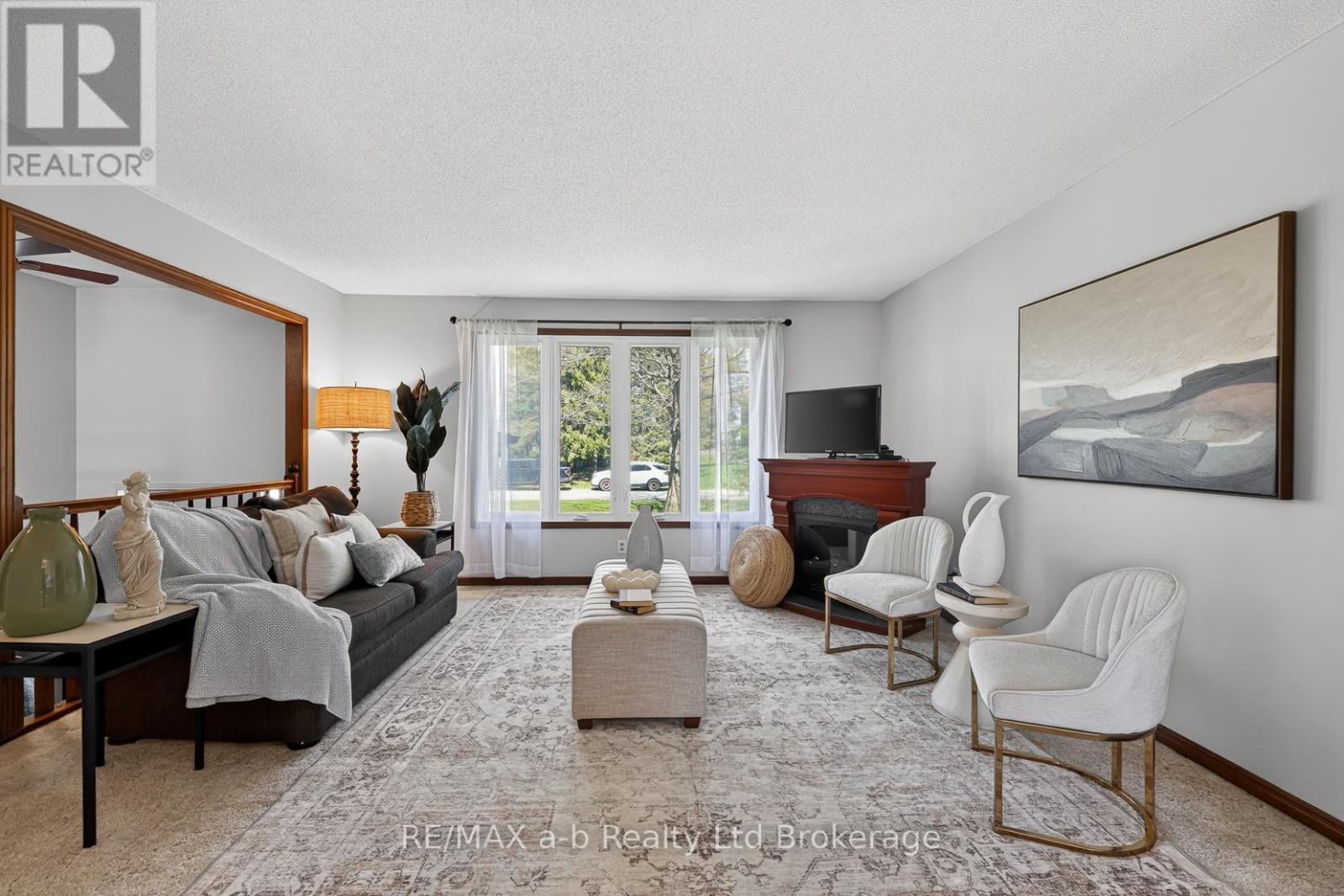 2487 Mossley Drive, Thames Centre, Ontario  N0L 1V0 - Photo 16 - X13053382