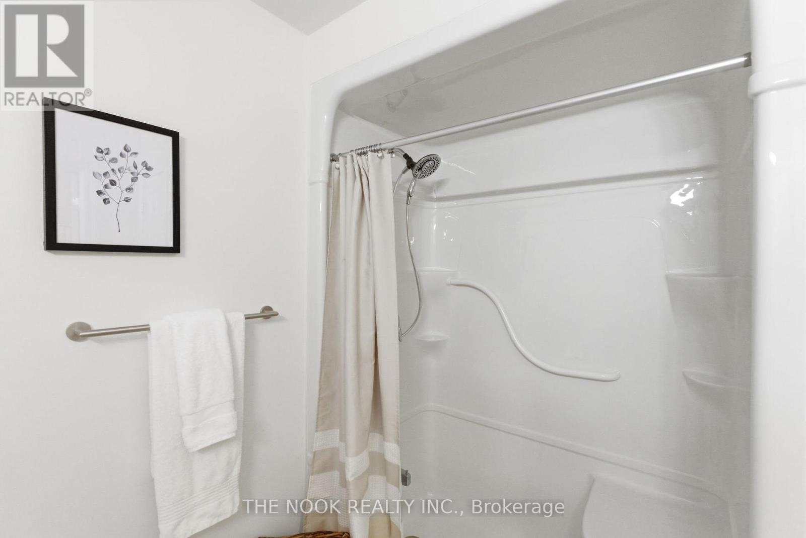 101 - 670 Gordon Street, Whitby, Ontario  L1N 0K9 - Photo 22 - E13020454