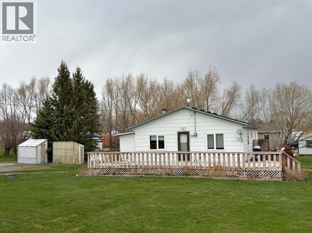 24e 3 Avenue S, Hill Spring, Alberta  T0K 1E0 - Photo 1 - A2305470
