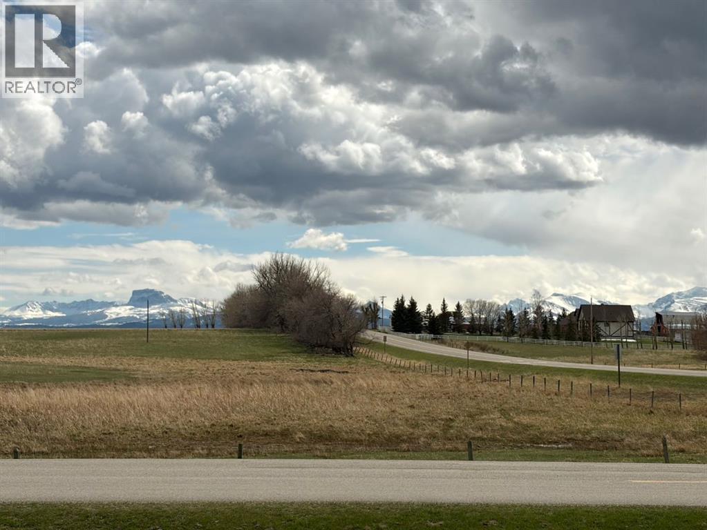 24e 3 Avenue S, Hill Spring, Alberta  T0K 1E0 - Photo 2 - A2305470