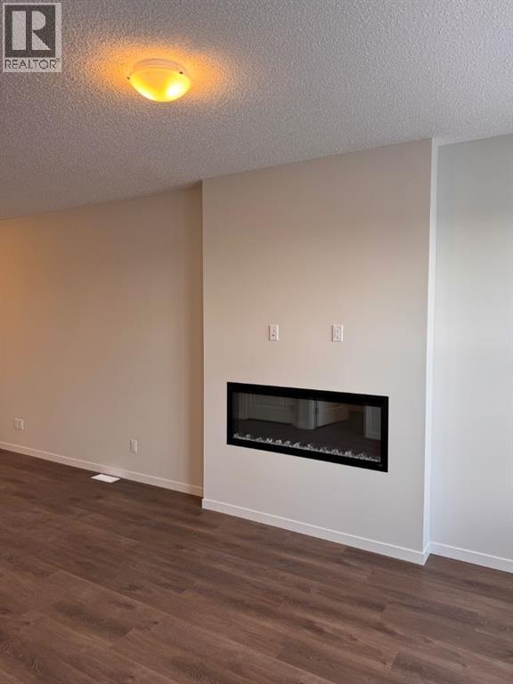 17 Setonvista Gate SE, Calgary, Alberta  T3M 4A3 - Photo 2 - A2241484