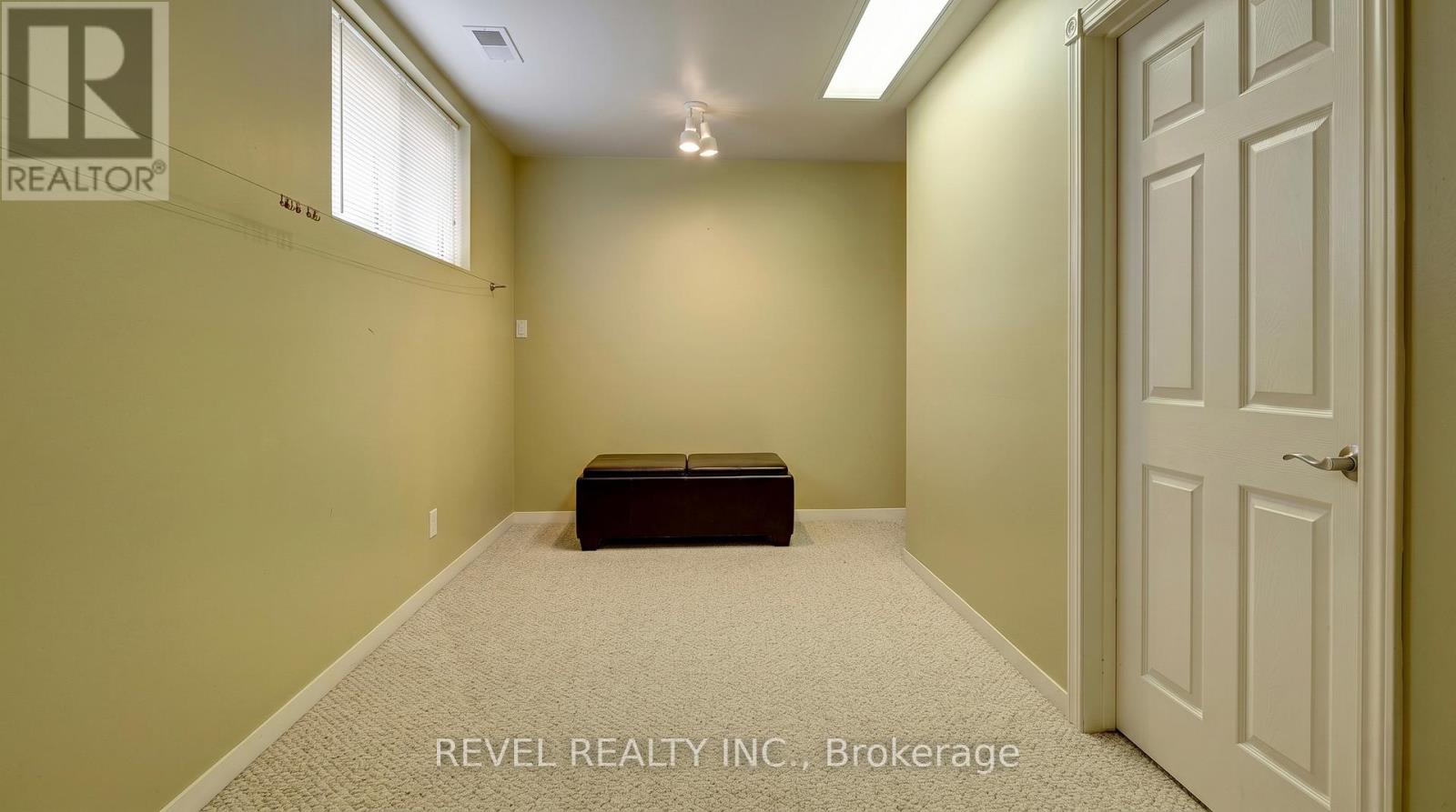 4 Oakley Boulevard, Toronto, Ontario  M1P 3P2 - Photo 24 - E13053334