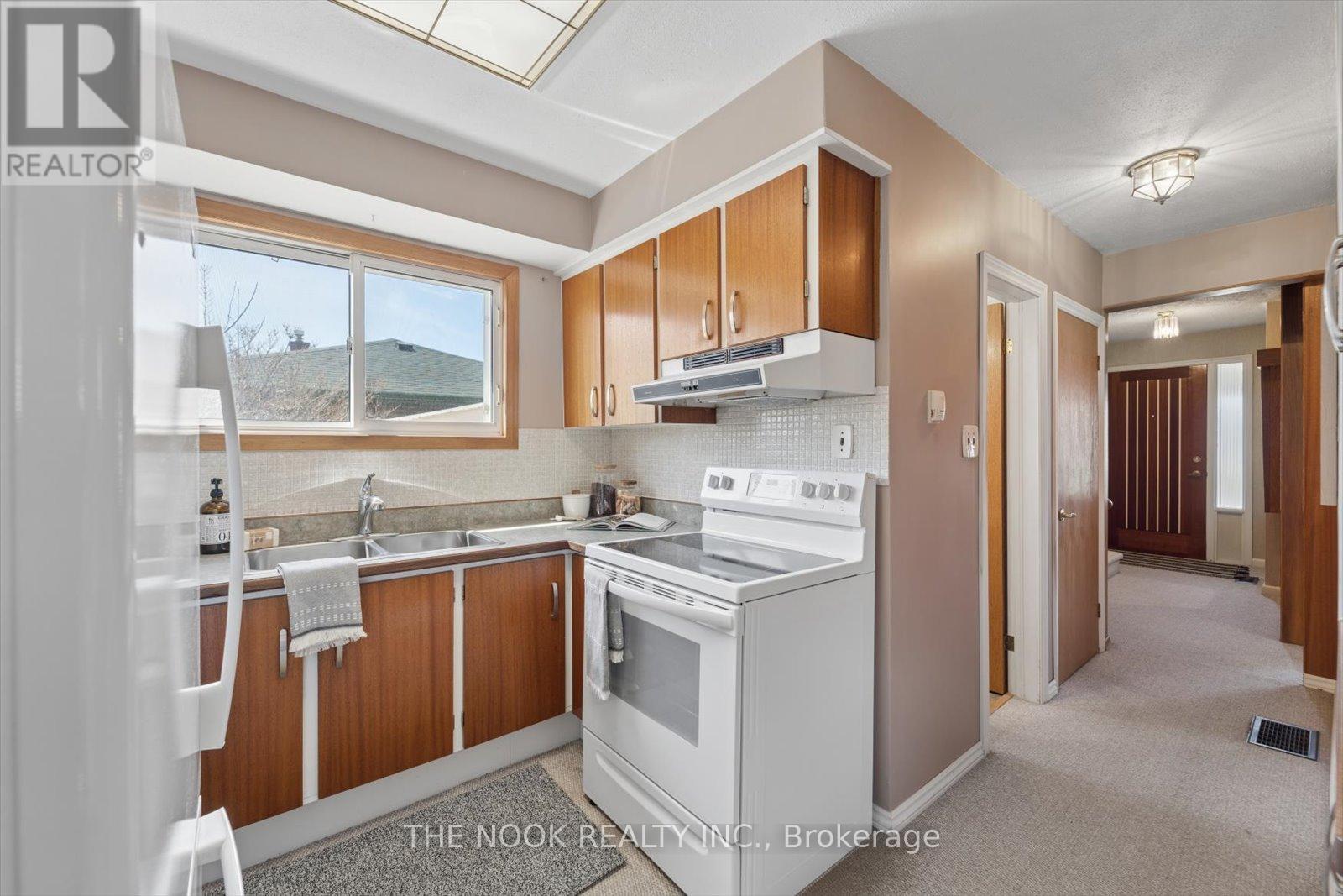 645 Annapolis Avenue, Oshawa, Ontario  L1J 2Z3 - Photo 10 - E13053482