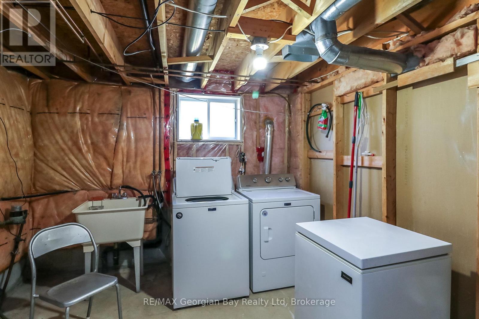 8 John Dillingno Street, Tay, Ontario  L0K 2A0 - Photo 25 - S13053318