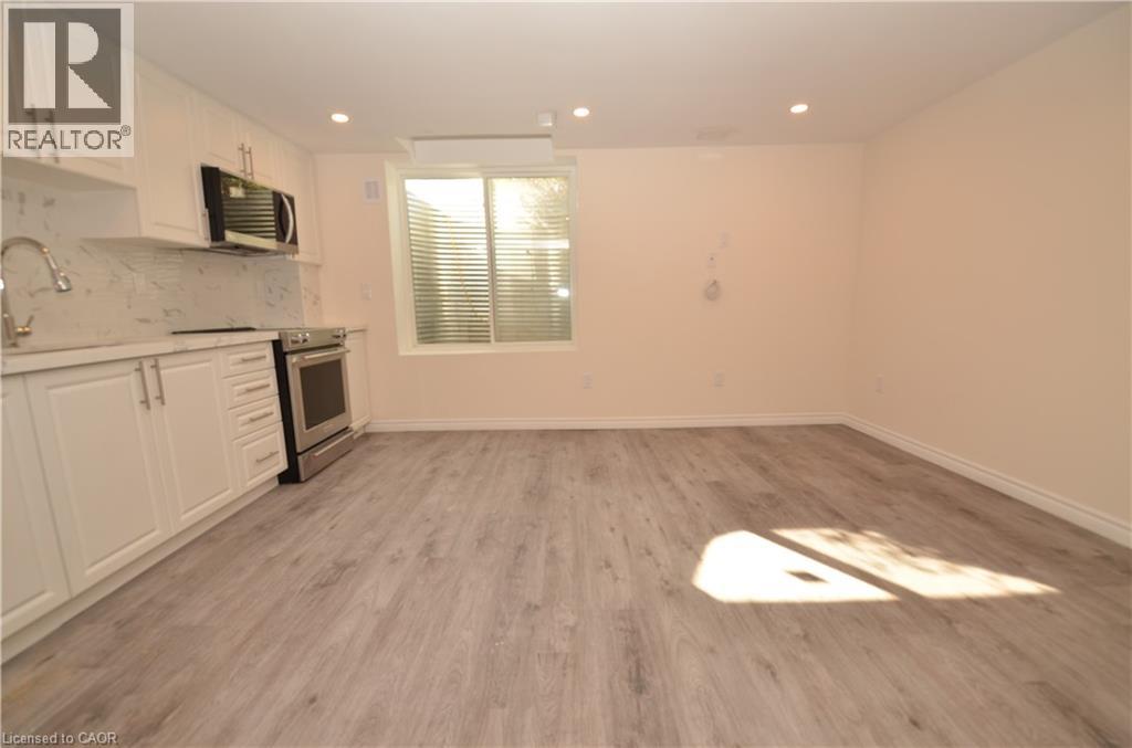 4 Findlay Drive Unit# B, Ancaster, Ontario  L9K 0H4 - Photo 10 - 40824956