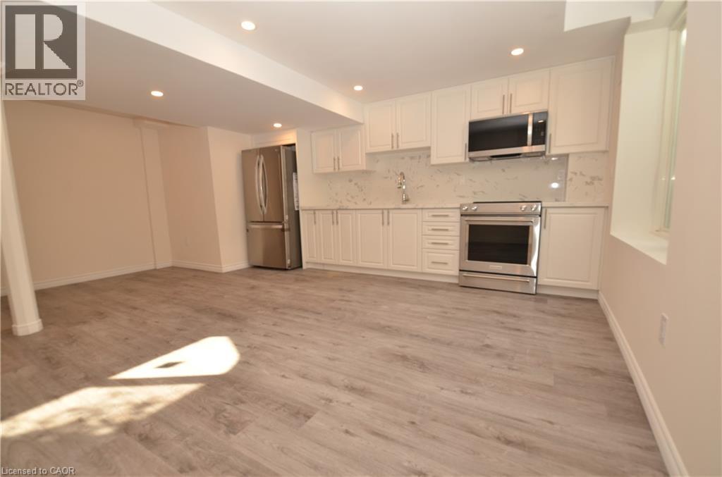 4 Findlay Drive Unit# B, Ancaster, Ontario  L9K 0H4 - Photo 8 - 40824956