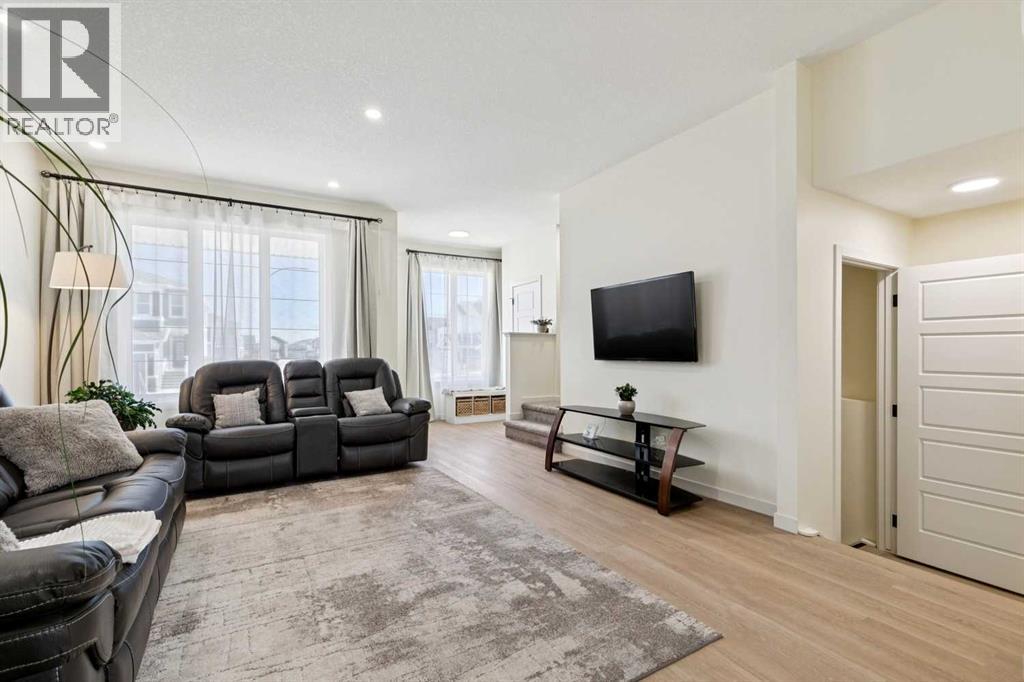 87 Setonstone Landing Se, Calgary, Alberta  T3M 3R4 - Photo 6 - A2297756