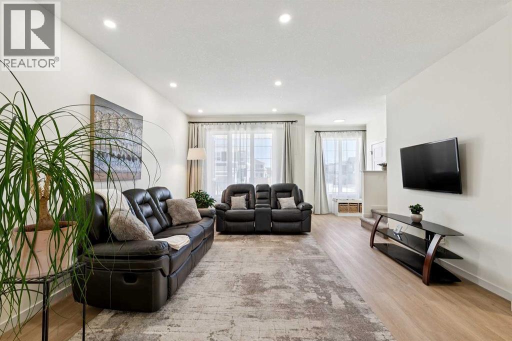 87 Setonstone Landing Se, Calgary, Alberta  T3M 3R4 - Photo 5 - A2297756