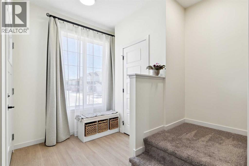 87 Setonstone Landing Se, Calgary, Alberta  T3M 3R4 - Photo 3 - A2297756