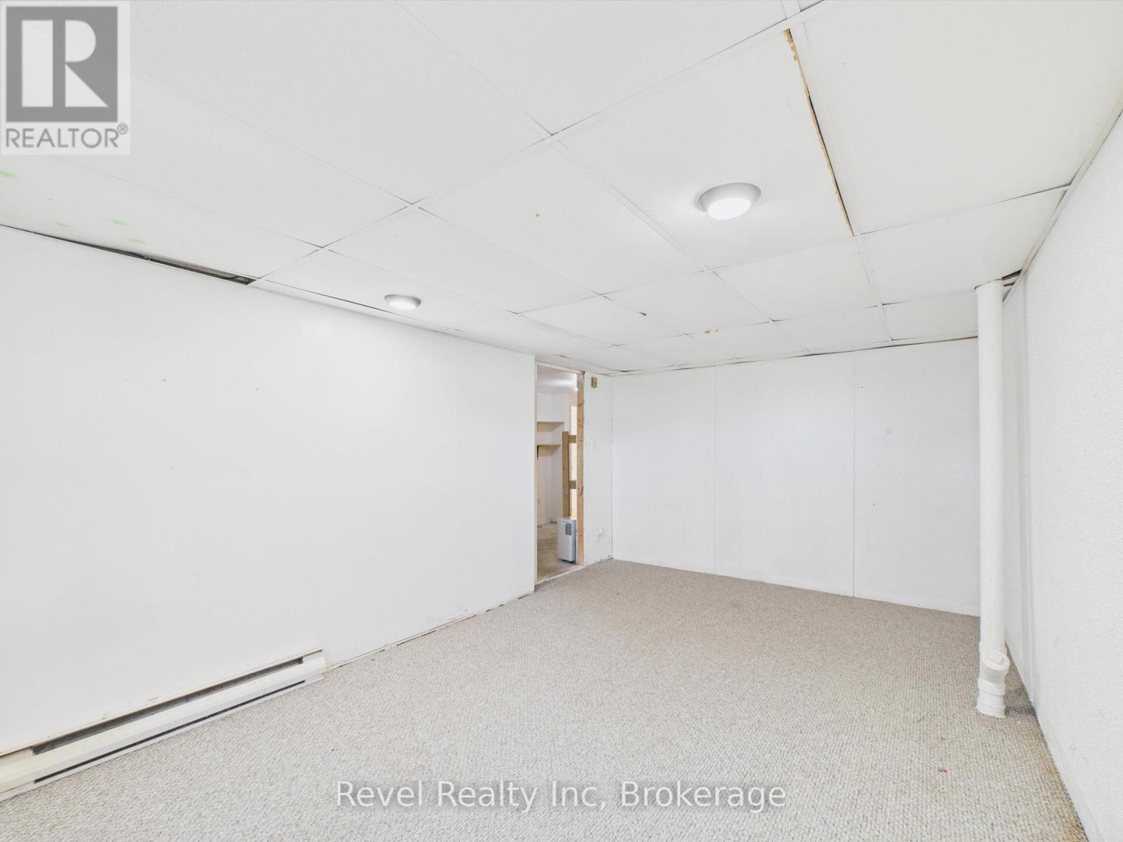 3 Wellington Street, Bracebridge, Ontario  P1L 1E8 - Photo 32 - X13053256