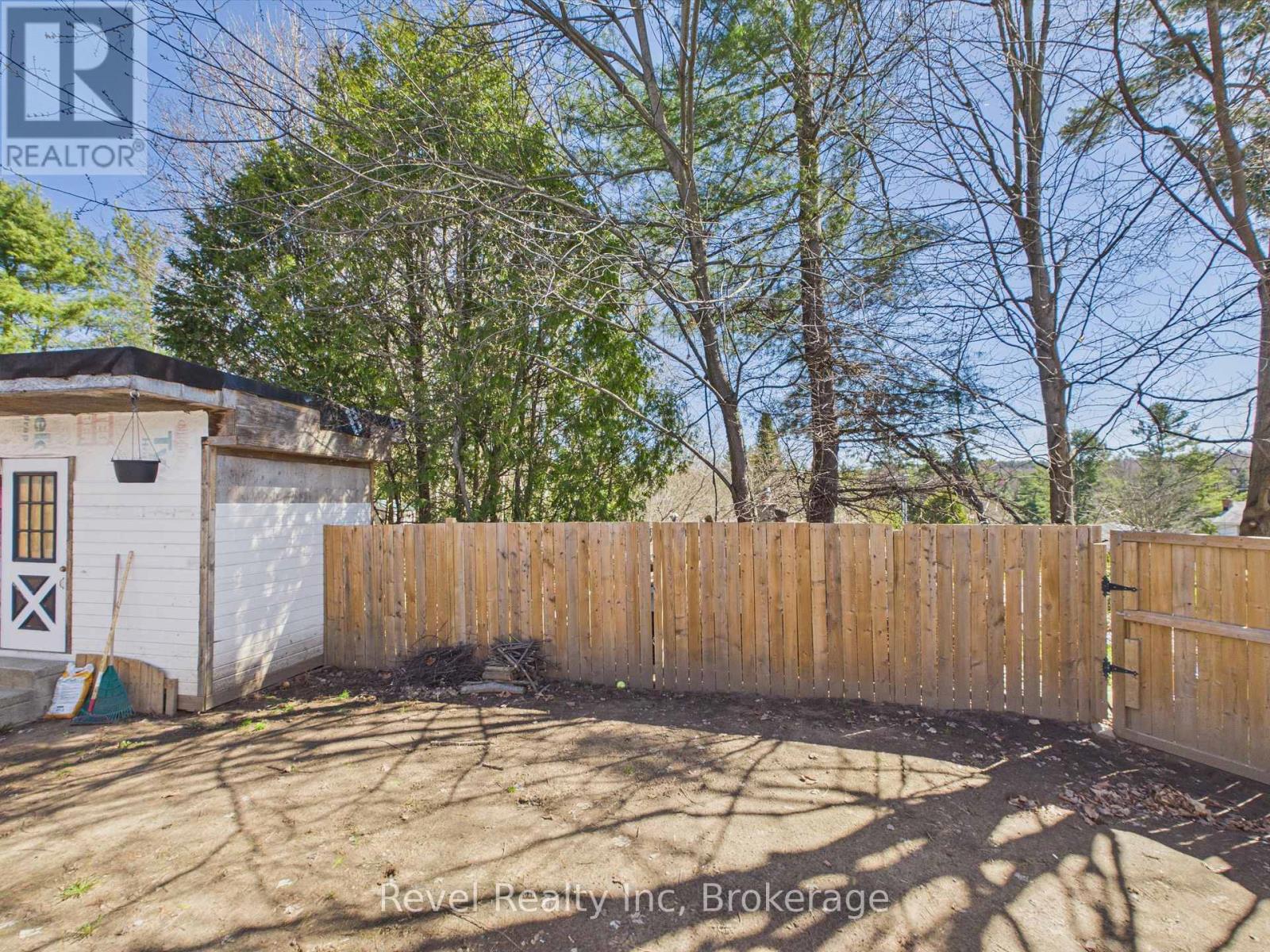 3 Wellington Street, Bracebridge, Ontario  P1L 1E8 - Photo 36 - X13053256