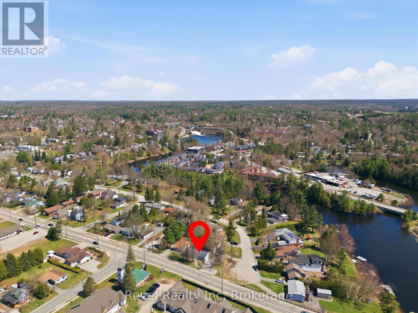 3 Wellington Street, Bracebridge, Ontario  P1L 1E8 - Photo 38 - X13053256