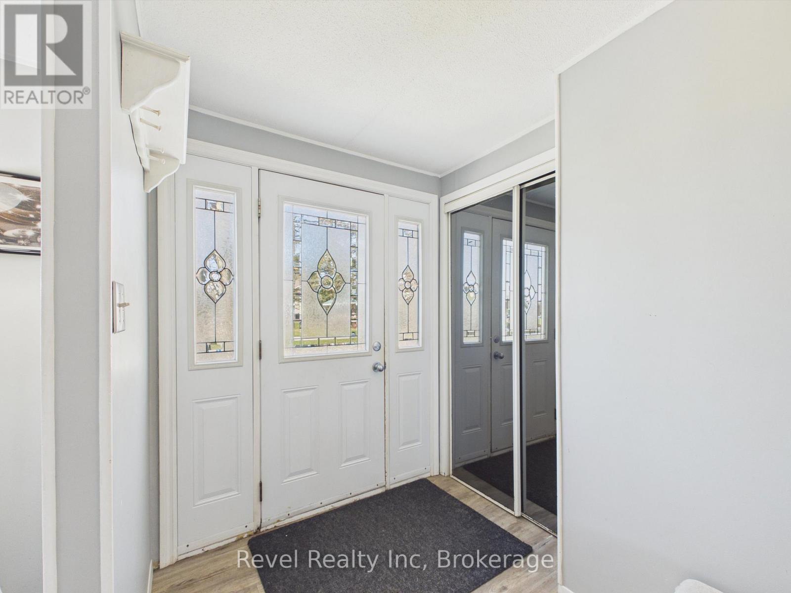 3 Wellington Street, Bracebridge, Ontario  P1L 1E8 - Photo 5 - X13053256