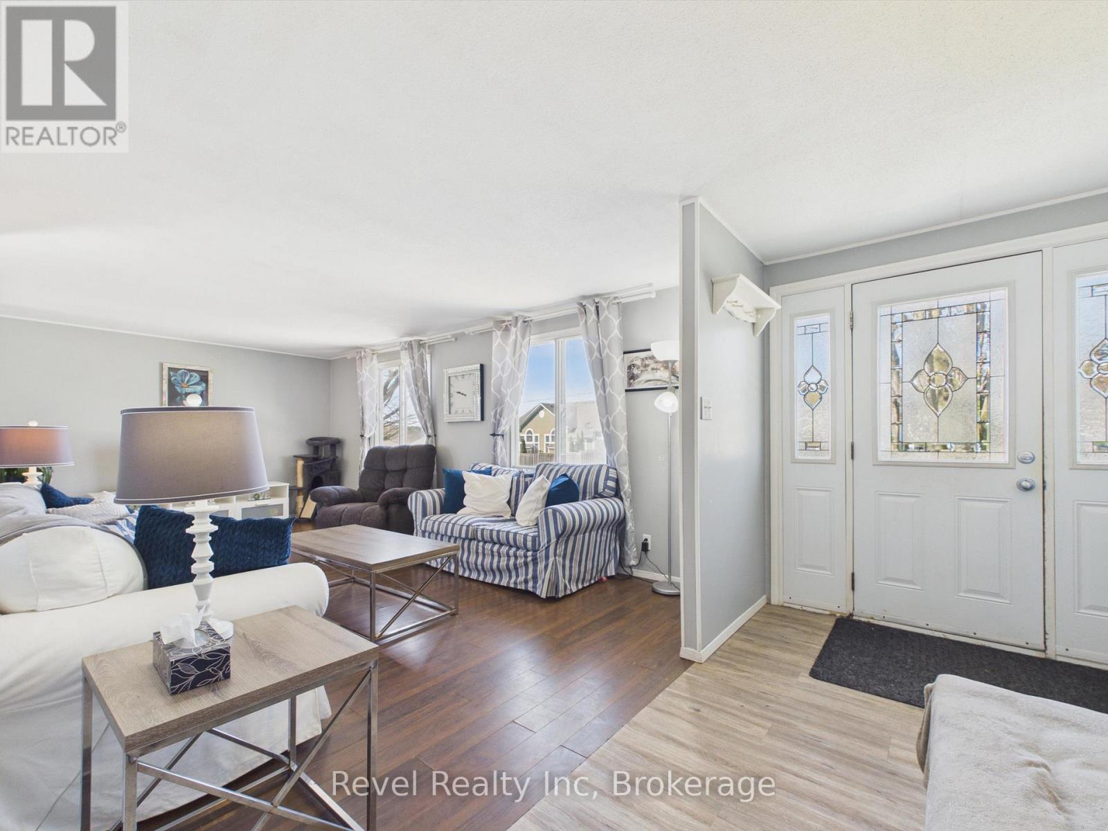 3 Wellington Street, Bracebridge, Ontario  P1L 1E8 - Photo 6 - X13053256