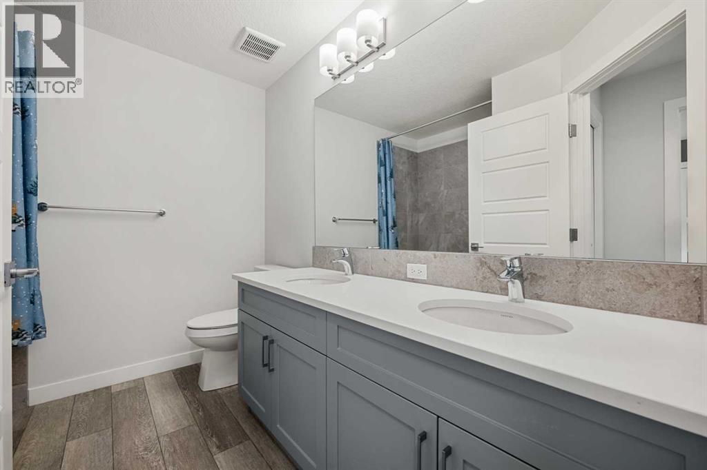 32 Paint Horse Crescent, Cochrane, Alberta  T4C 2V7 - Photo 32 - A2305369