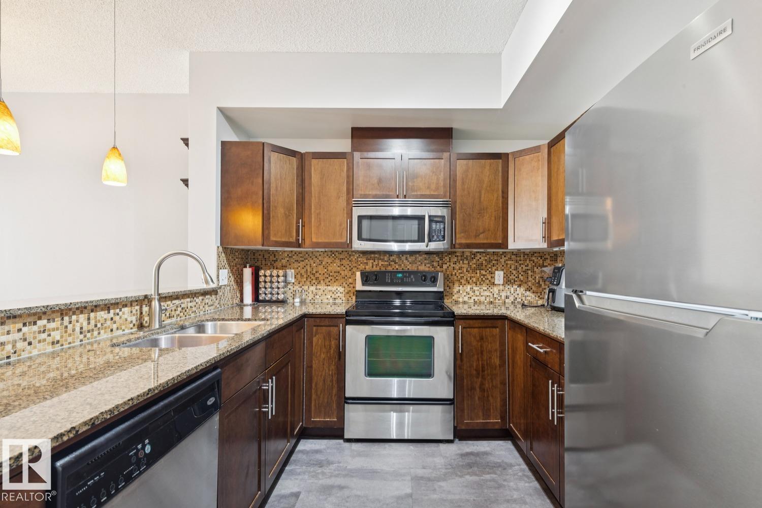 #101 11140 68 Av Nw, Edmonton, Alberta  T6H 2C2 - Photo 3 - E4484471