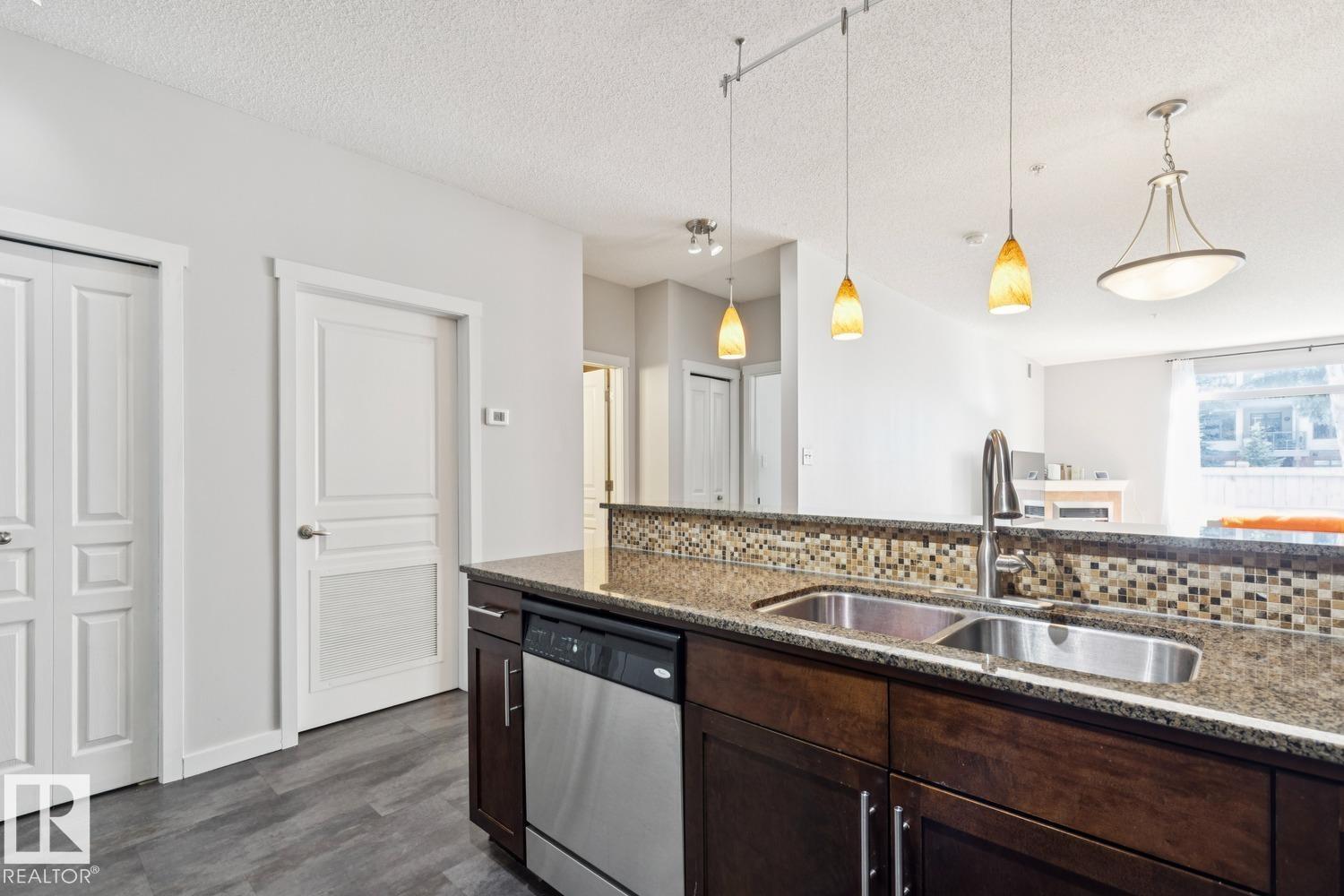 #101 11140 68 Av Nw, Edmonton, Alberta  T6H 2C2 - Photo 5 - E4484471