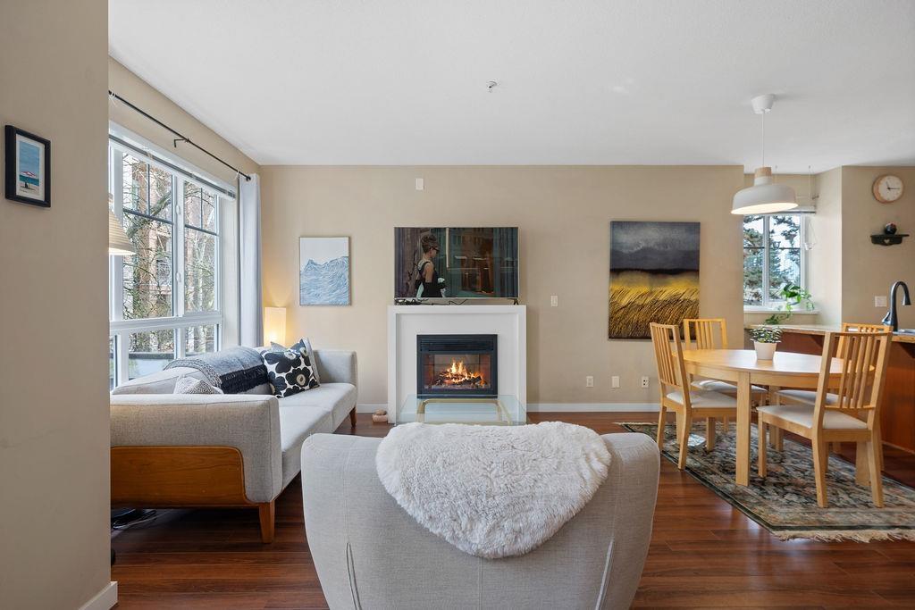 51 13239 Old Yale Road, Surrey, British Columbia  V3T 3C5 - Photo 2 - R3116709