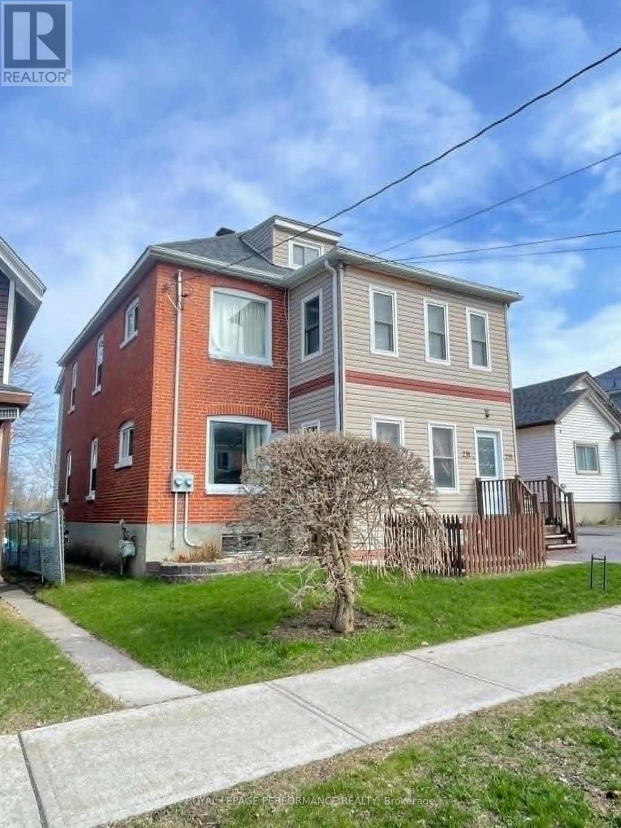 231-233 Fifth Street E, Cornwall, Ontario  K6J 3R9 - Photo 3 - X13053406