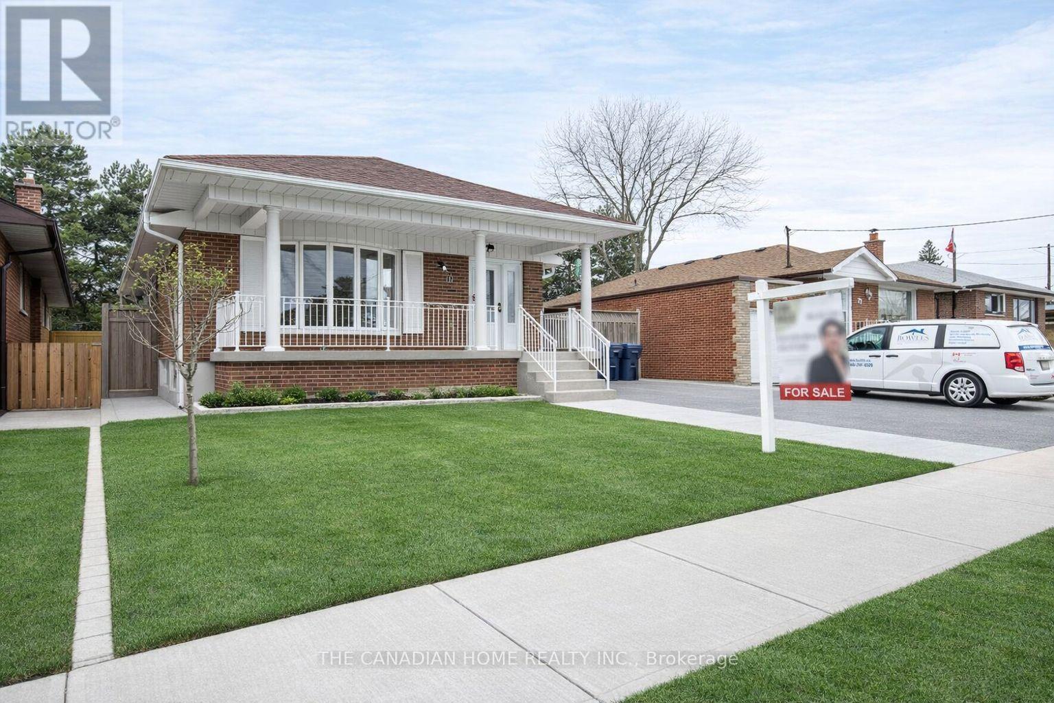 70 MORAINE HILL DRIVE, Toronto, Ontario