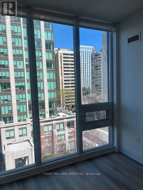703 - 310 Tweedsmuir Avenue, Toronto, Ontario  M5P 2Y2 - Photo 11 - C13053260