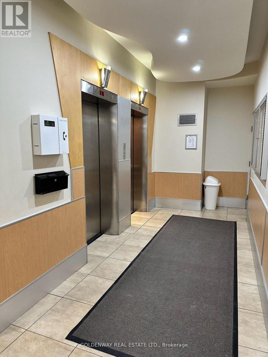 808 - 5949 Yonge Street, Toronto, Ontario  M2M 3V8 - Photo 3 - C13053314