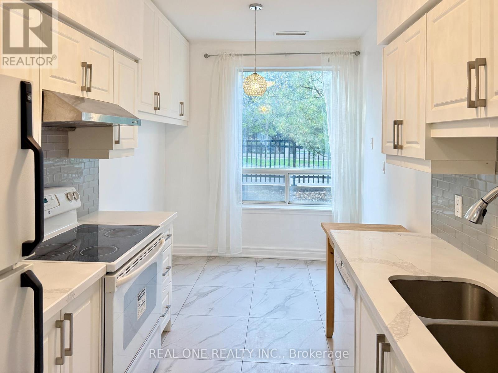 102 - 35 Empress Avenue, Toronto, Ontario  M2N 6T3 - Photo 8 - C13053362