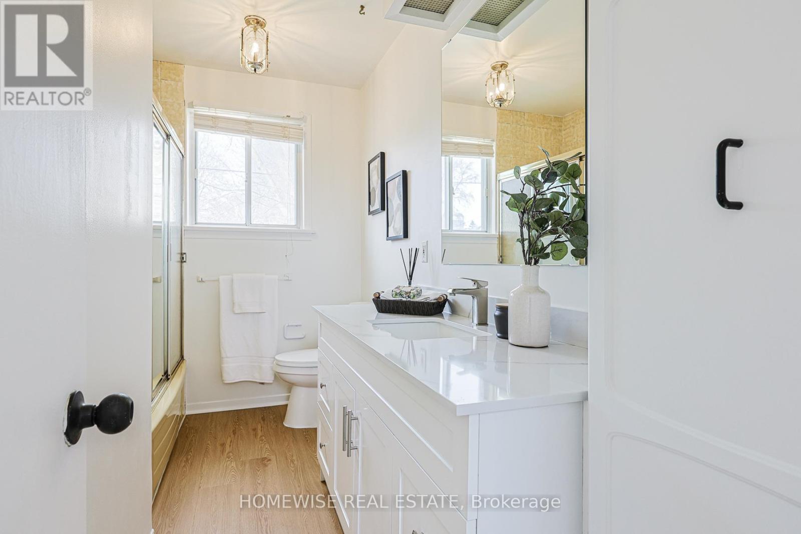 159 Alfred Avenue, Toronto, Ontario  M2N 3J3 - Photo 14 - C13053366