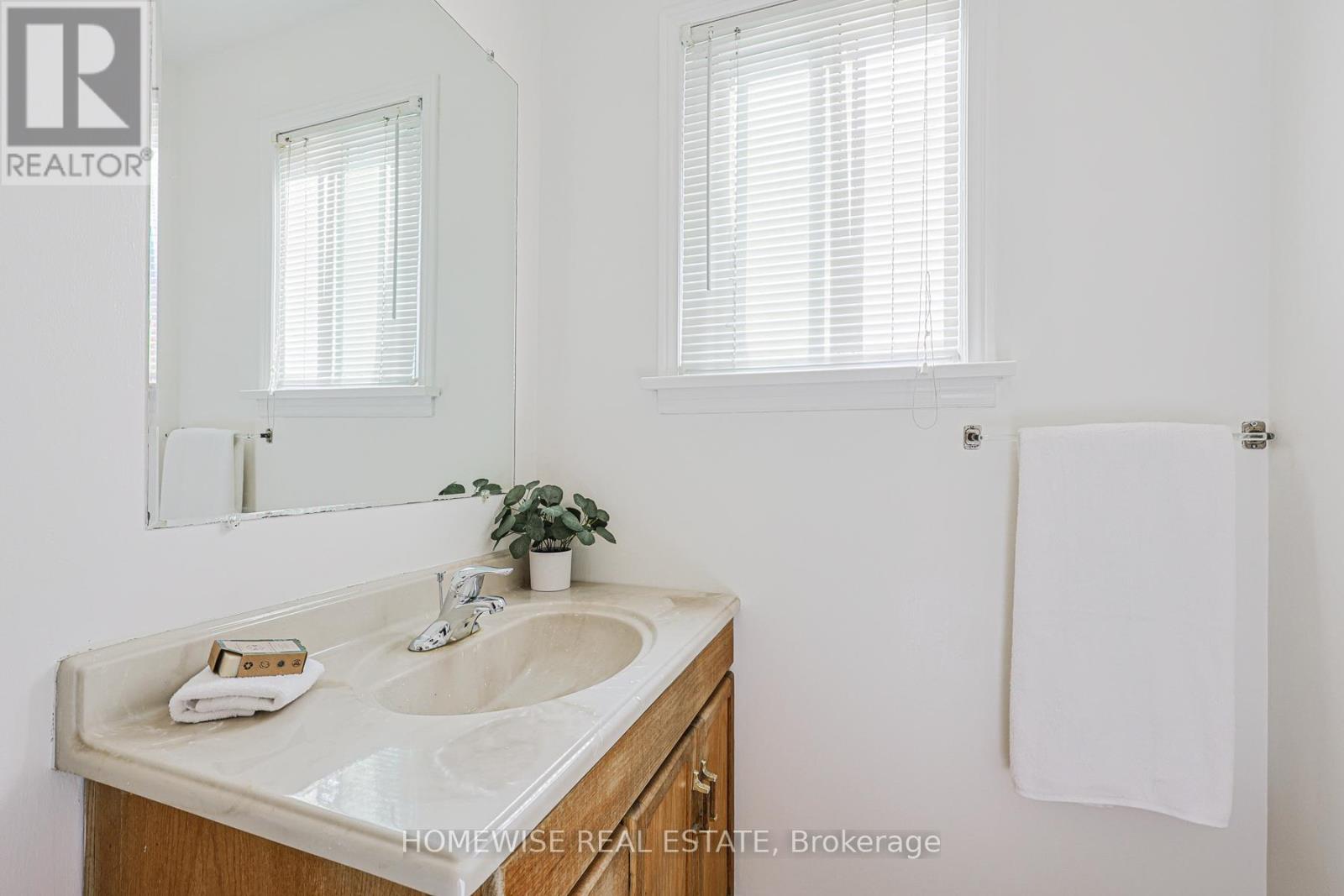 159 Alfred Avenue, Toronto, Ontario  M2N 3J3 - Photo 9 - C13053366