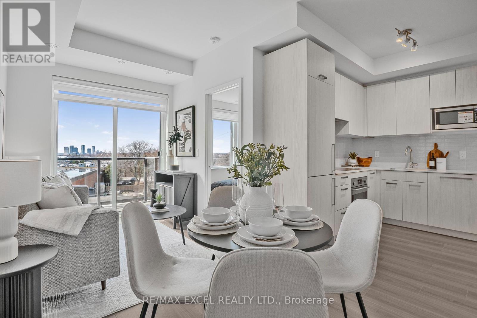 28 - 73 Curlew Drive, Toronto, Ontario  M3A 0B1 - Photo 2 - C13053436