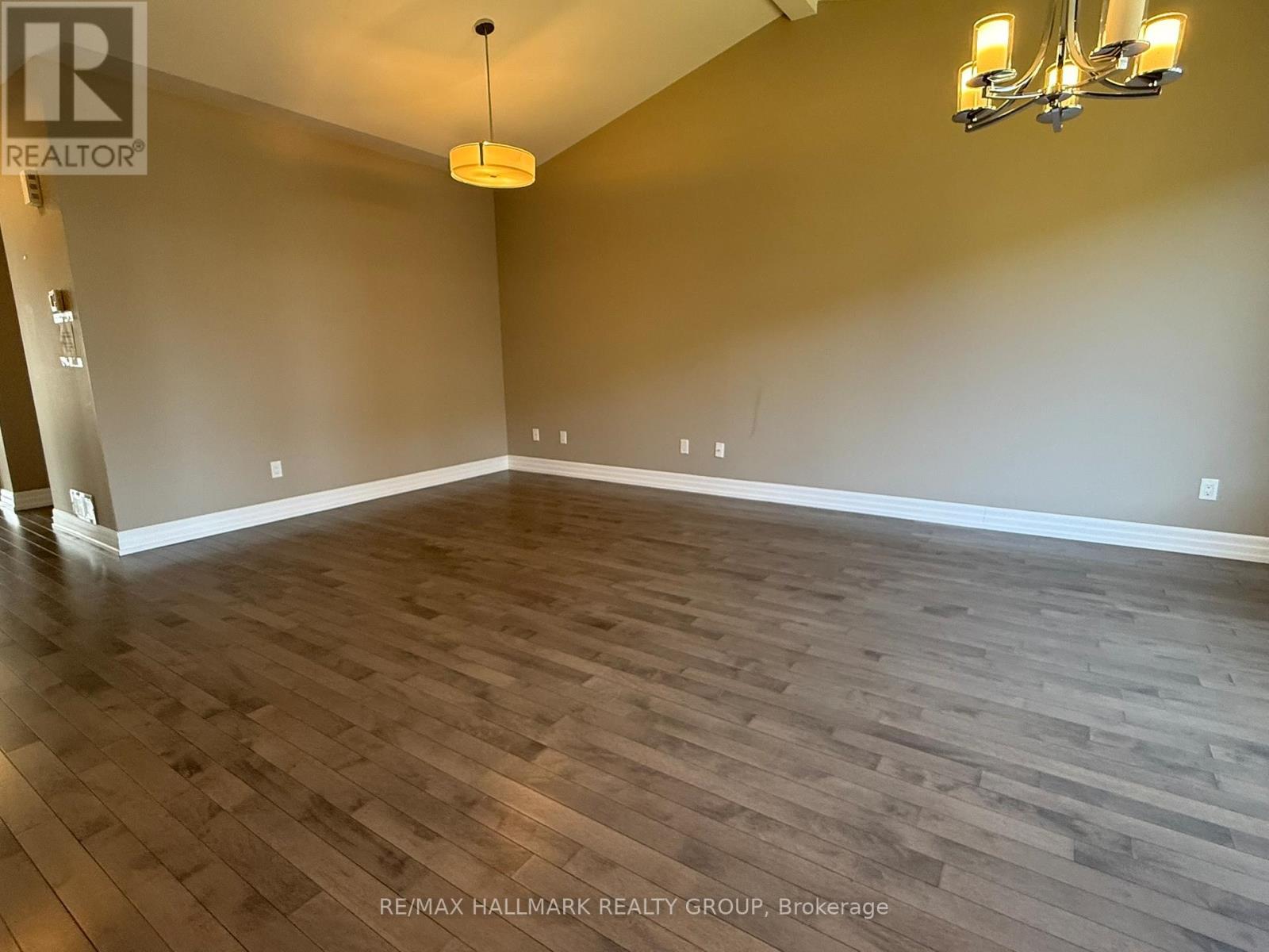 23 Solara Private, Clarence-Rockland, Ontario  K4K 0K9 - Photo 11 - X12897240