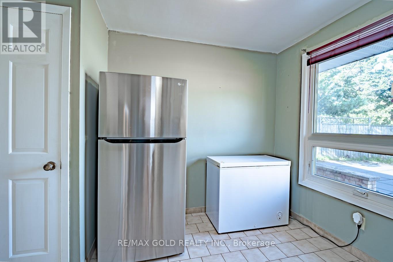 2860 Henley Avenue, Niagara Falls, Ontario  L2J 3M4 - Photo 11 - X13048770