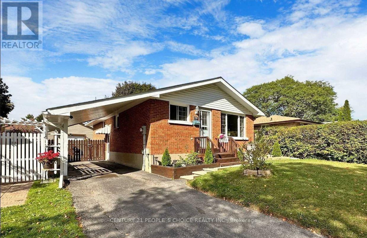 78 Claymore Crescent, Oshawa, Ontario  L1G 6G2 - Photo 2 - E13053246