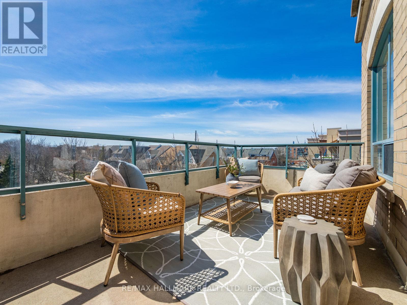 403 - 1797 QUEEN STREET E, Toronto, Ontario