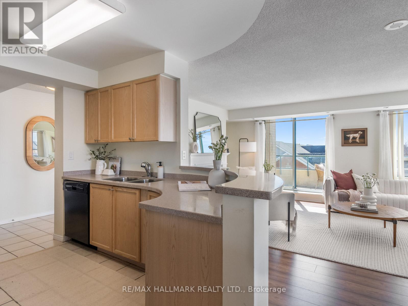 403 - 1797 Queen Street E, Toronto, Ontario  M4L 3Y5 - Photo 16 - E13053404