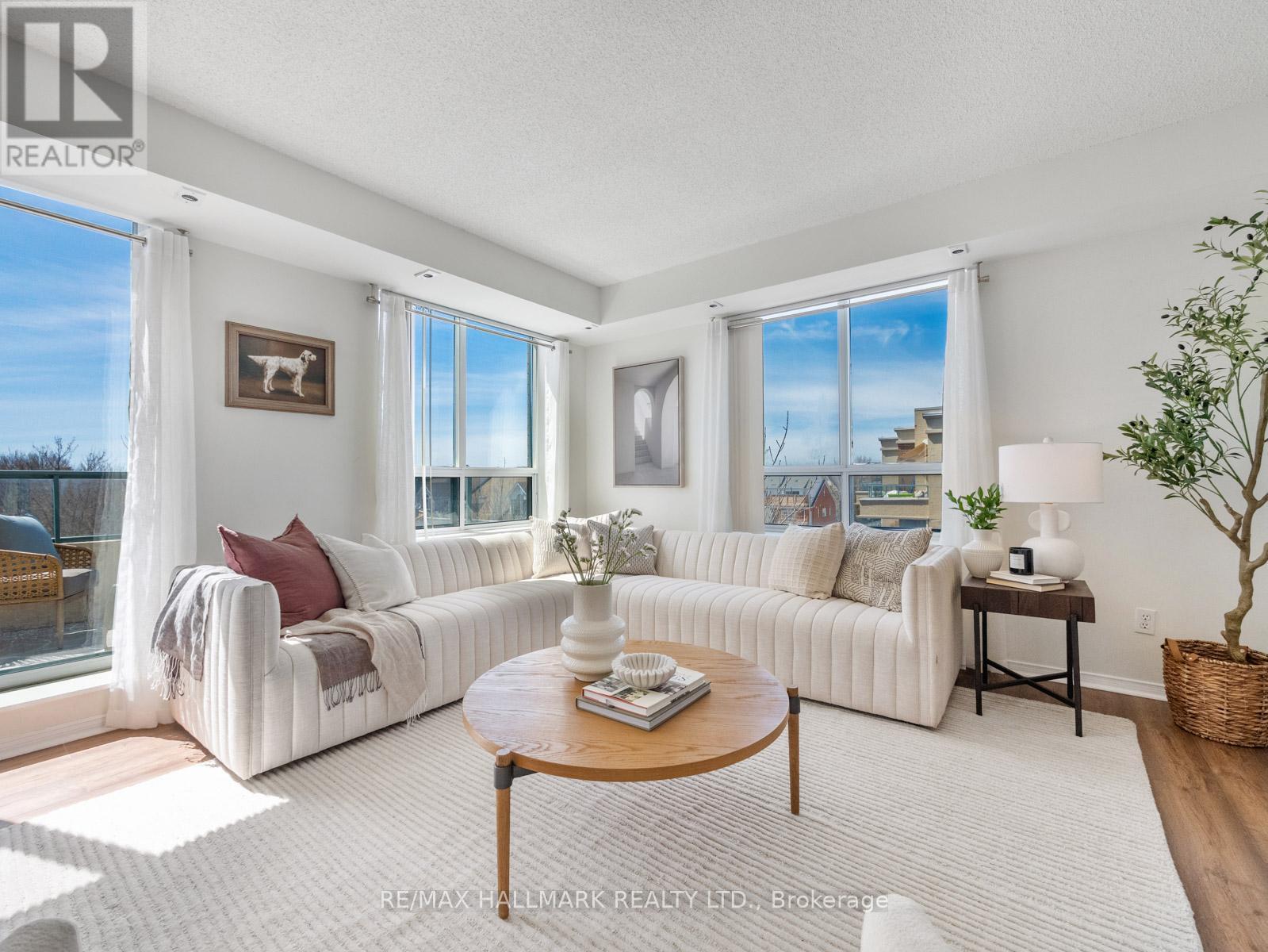 403 - 1797 Queen Street E, Toronto, Ontario  M4L 3Y5 - Photo 3 - E13053404