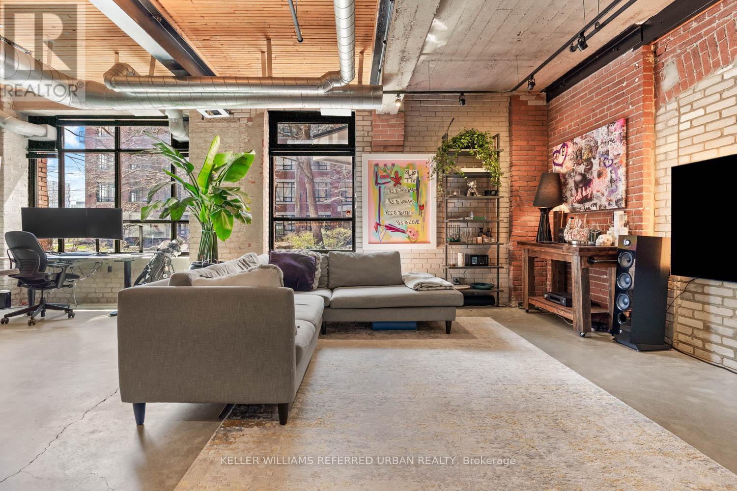 121 - 68 Broadview Avenue, Toronto, Ontario  M4M 2E6 - Photo 2 - E13053410