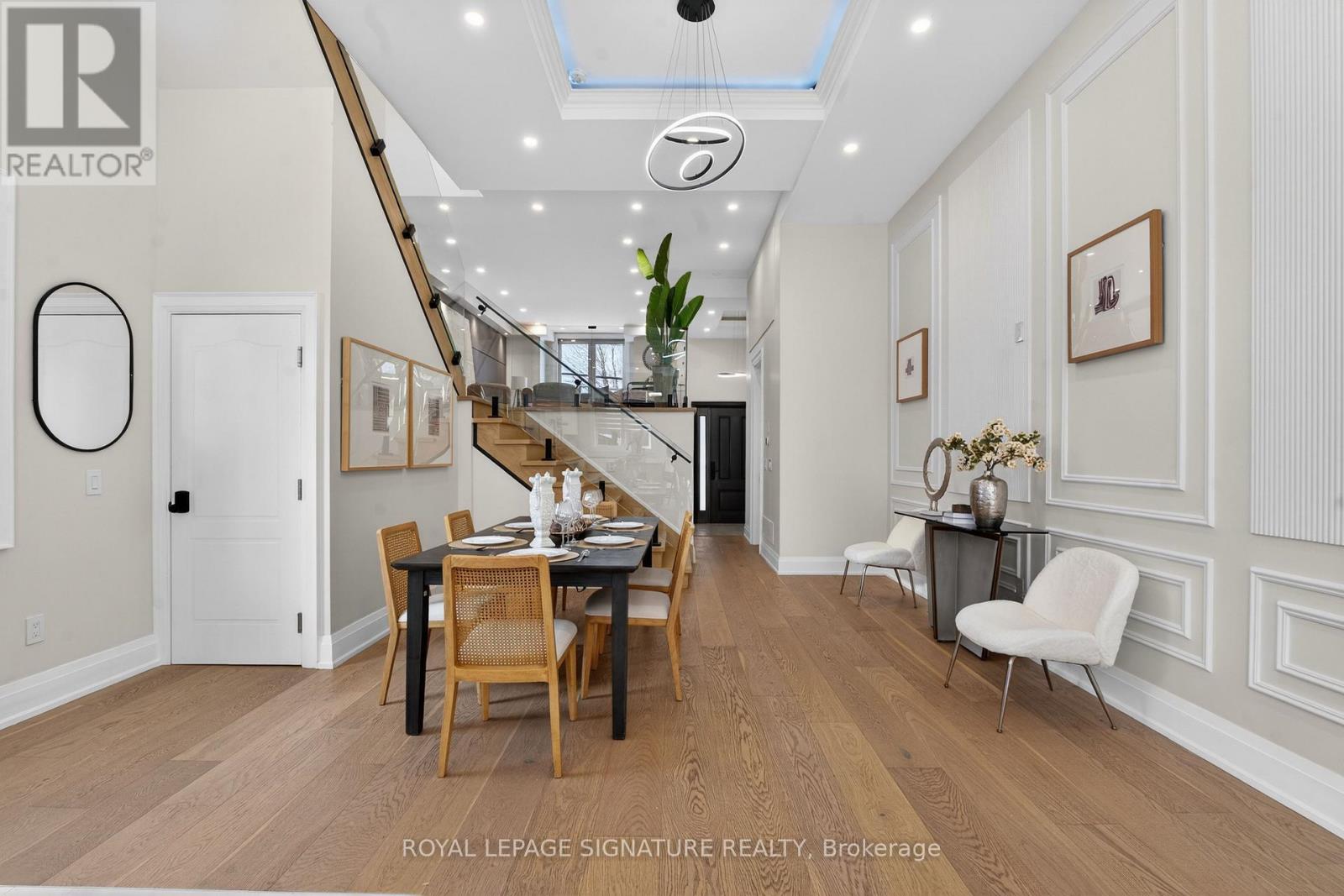 245 Ferris Road, Toronto, Ontario  M4B 1H2 - Photo 7 - E13053448