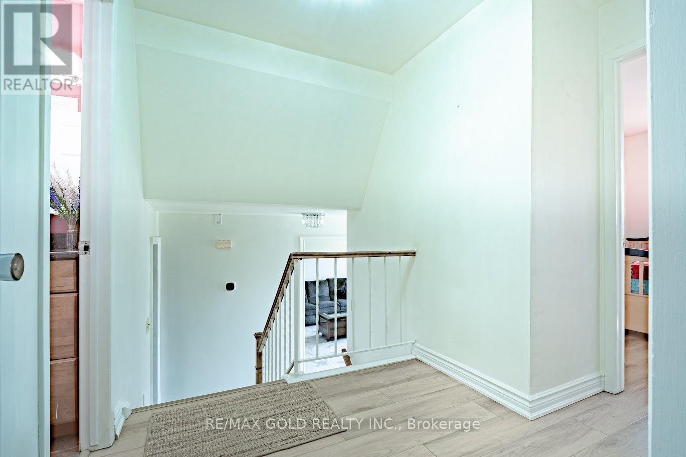 2860 Henley Avenue, Niagara Falls, Ontario  L2J 3M4 - Photo 12 - X13048770