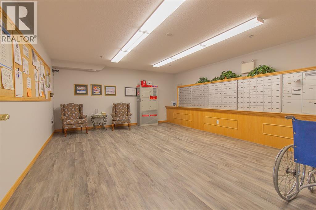 107, 1535 Southview Drive Se, Medicine Hat, Alberta  T1B 4H8 - Photo 8 - A2304253