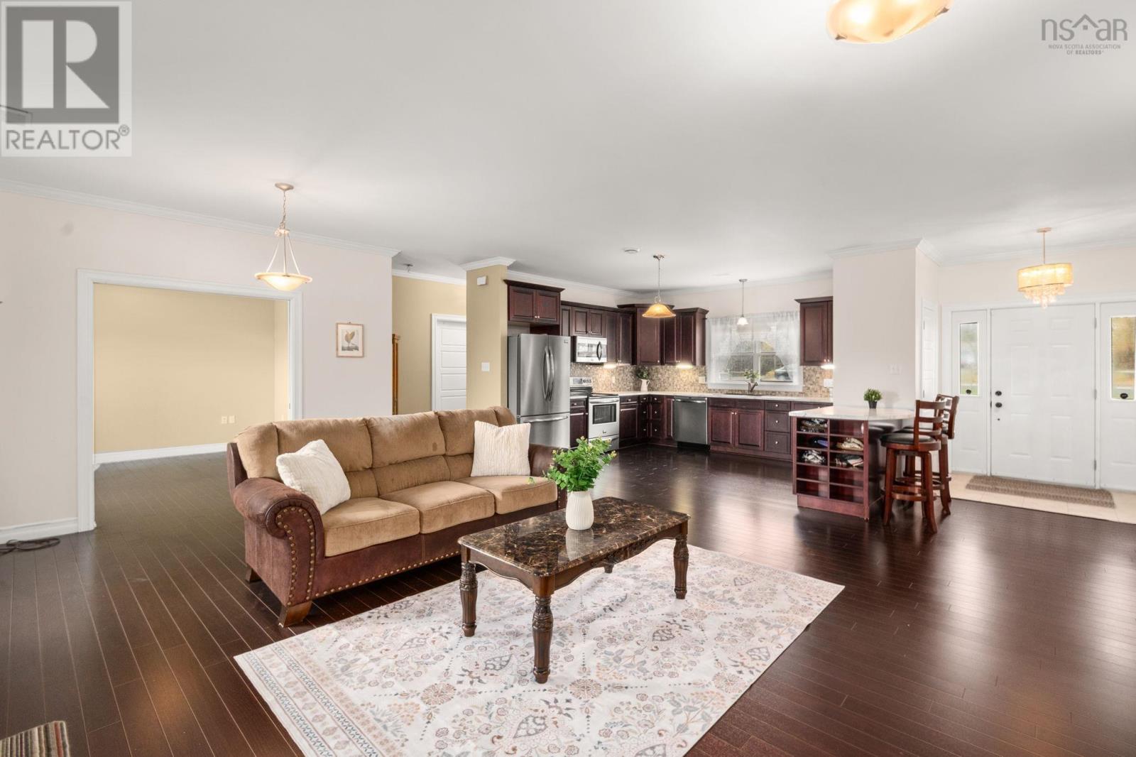 6874 Highway 354, Kennetcook, Nova Scotia  B0N 1P0 - Photo 13 - 202527203