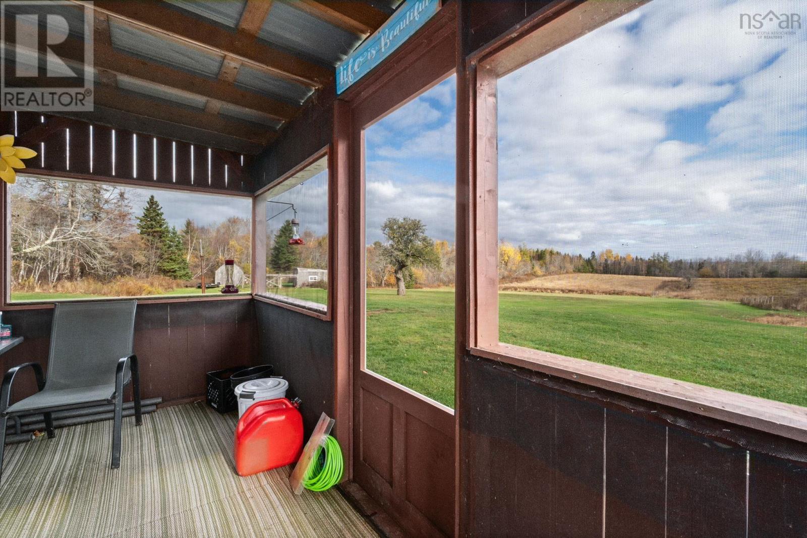 6874 Highway 354, Kennetcook, Nova Scotia  B0N 1P0 - Photo 28 - 202527203