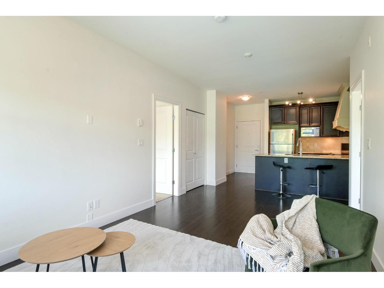 416 6480 195a Street, Surrey, British Columbia  V4N 6P1 - Photo 5 - R3116120