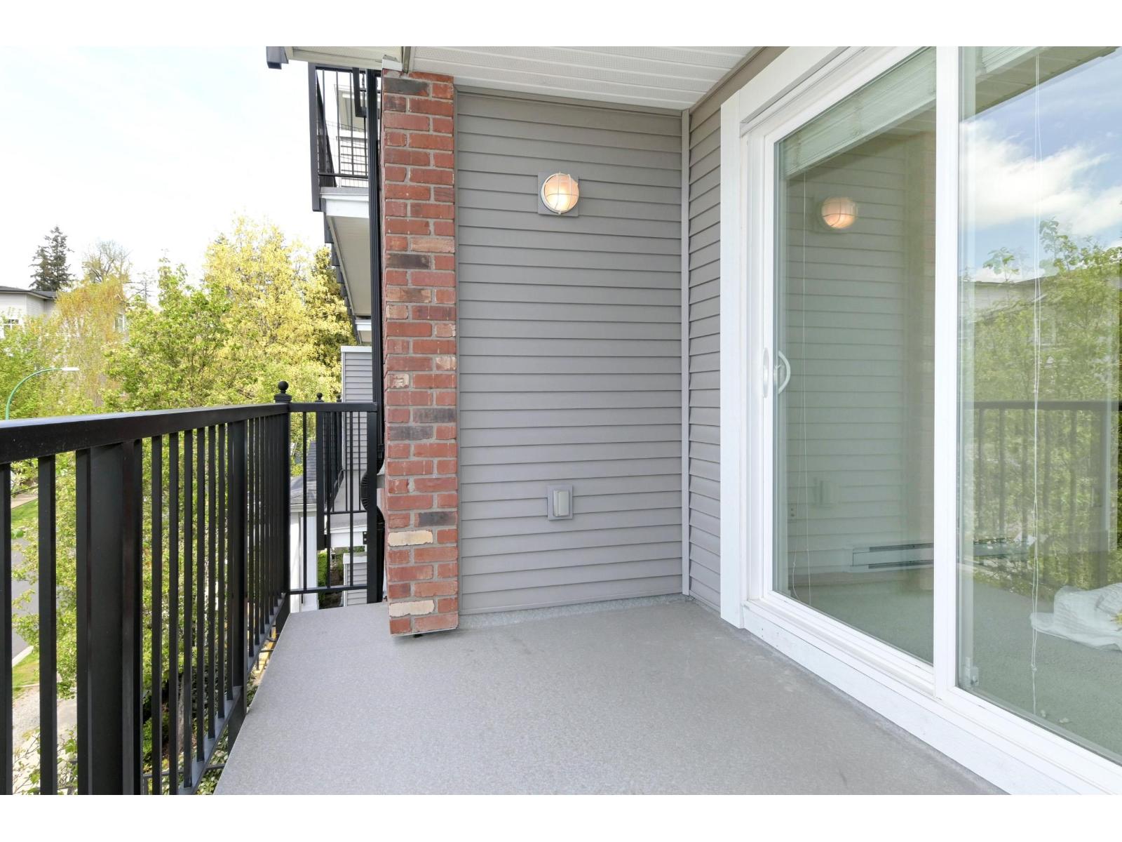 416 6480 195a Street, Surrey, British Columbia  V4N 6P1 - Photo 15 - R3116120