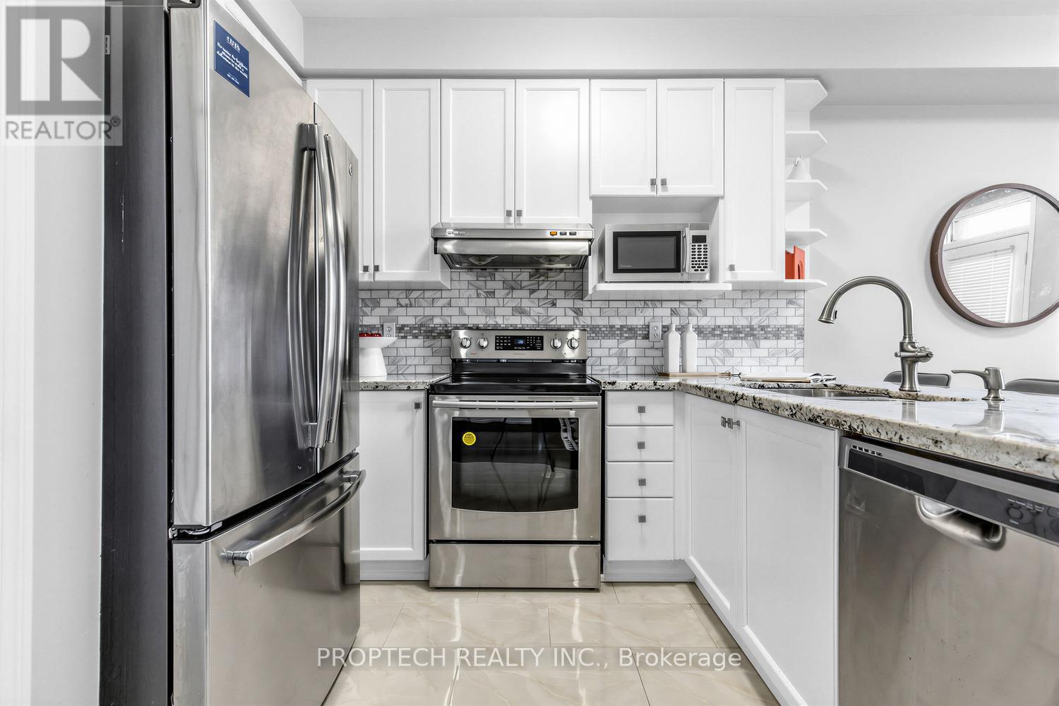 122 The Fairways, Markham (Angus Glen), Ontario  L6C 2V8 - Photo 16 - N13053242